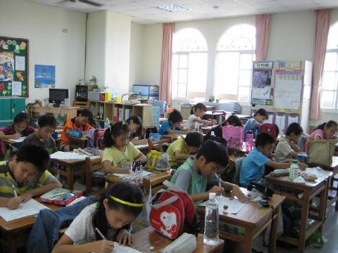 test981021-2.JPG