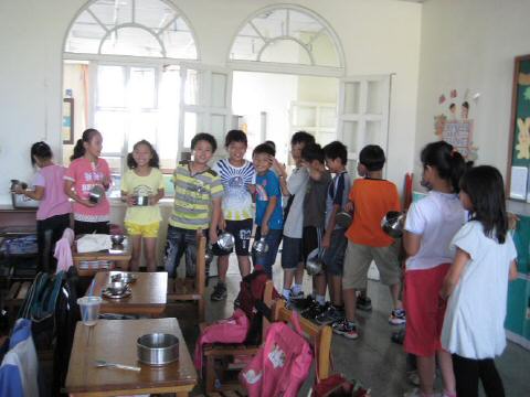 lunch981021-1.JPG