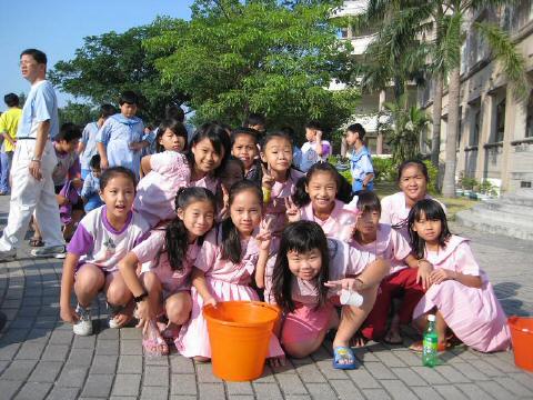 plant-girl1-2.JPG