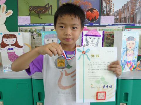 run982-4boy2-11.JPG