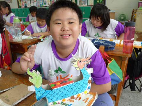art-dragonboat04.JPG