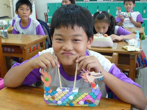 art-dragonboat08.JPG