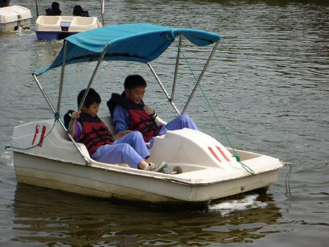 pedalo08-2.JPG
