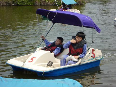 pedalo10-1.JPG